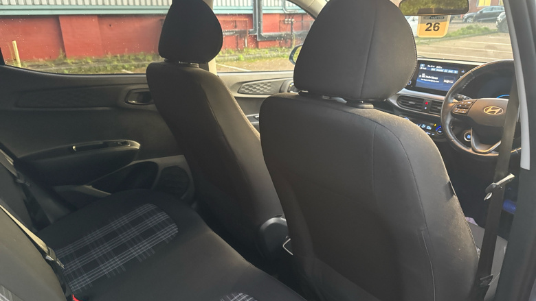 Hyundai i10 1.0 MPi Premium 5dr Auto Petrol Hatchback